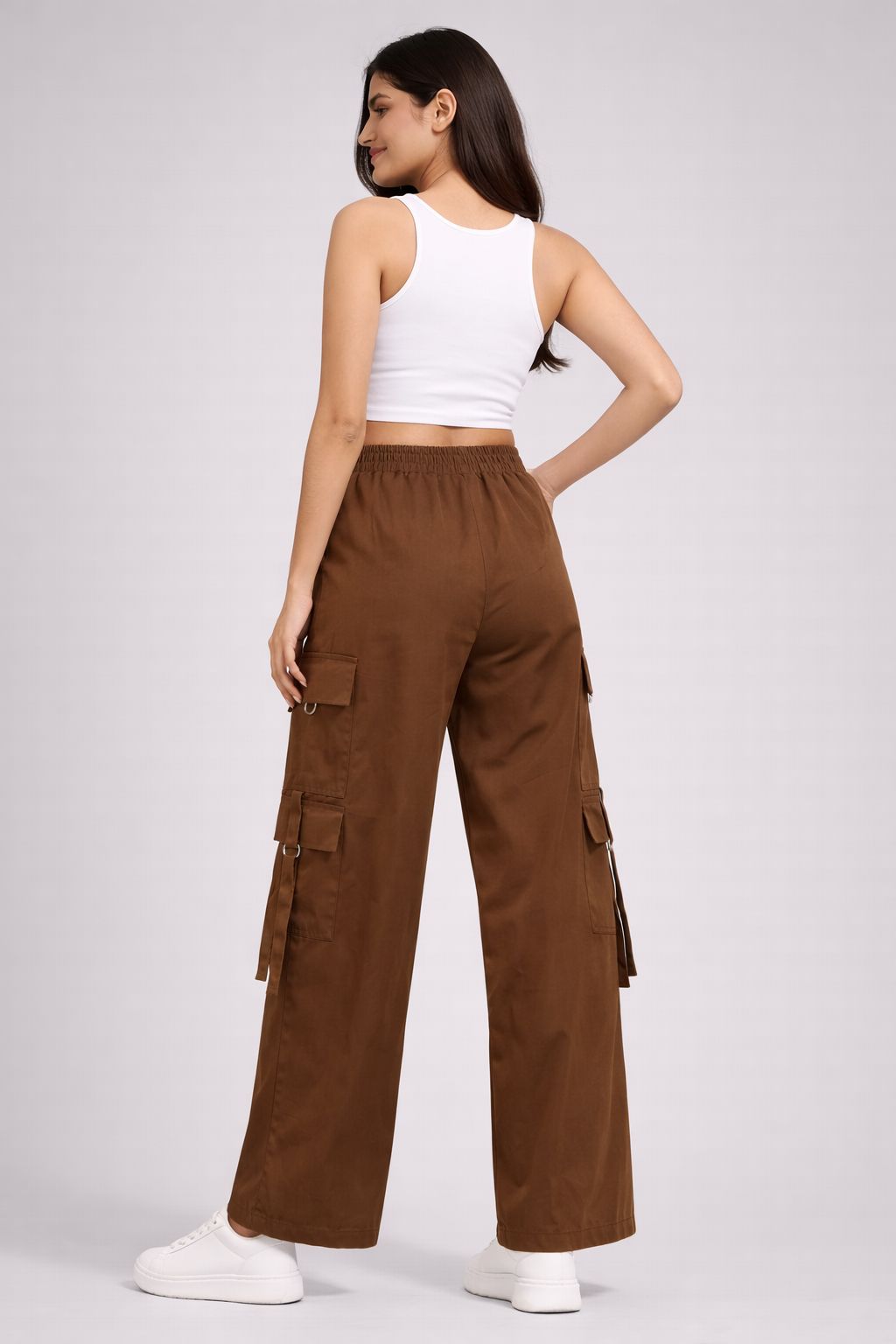 Selvo Women’s Brown Cargo Pants