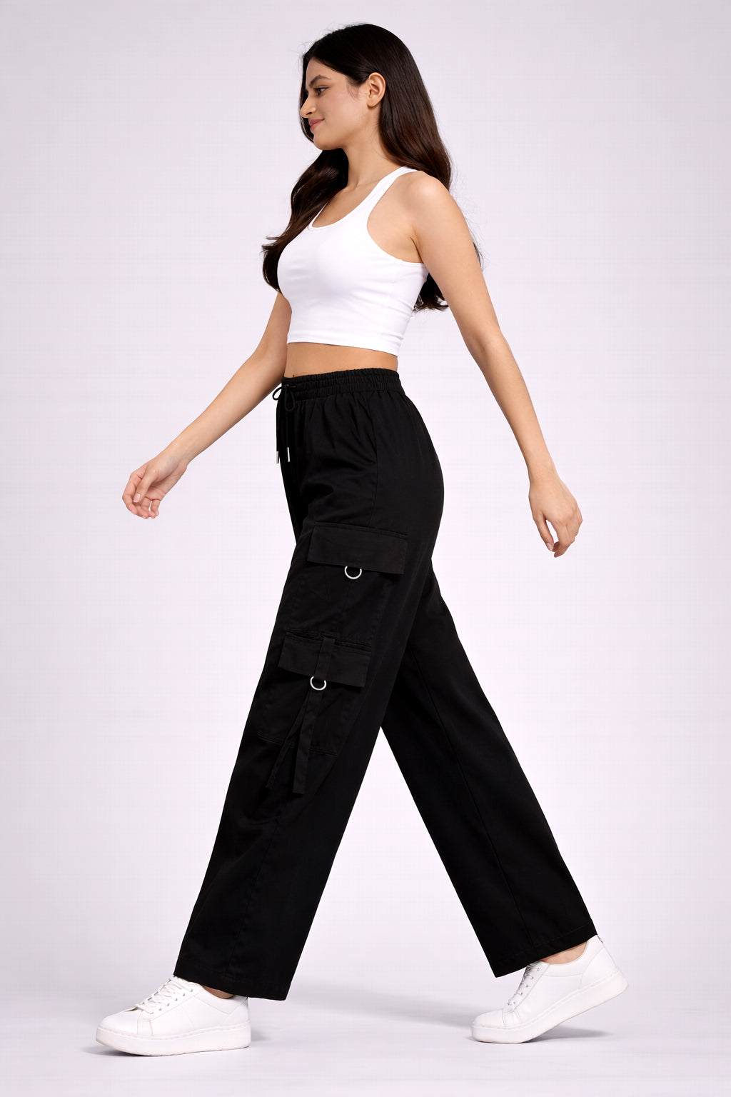 Selvo Women’s Black Cargo Pants
