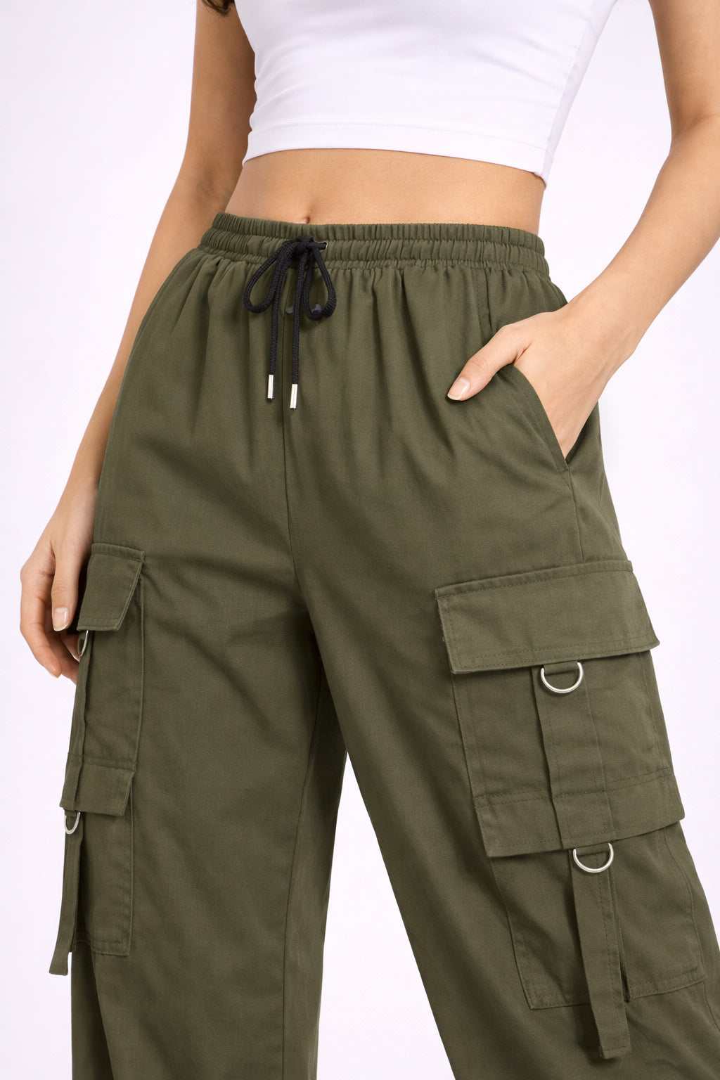 Selvo Women’s Green Cargo Pants