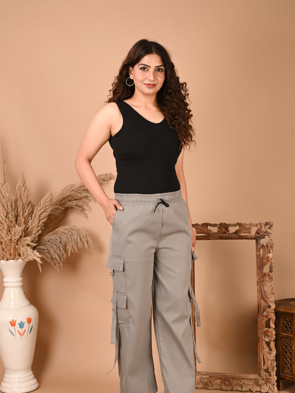 Selvo Women’s Grey Cargo Pants