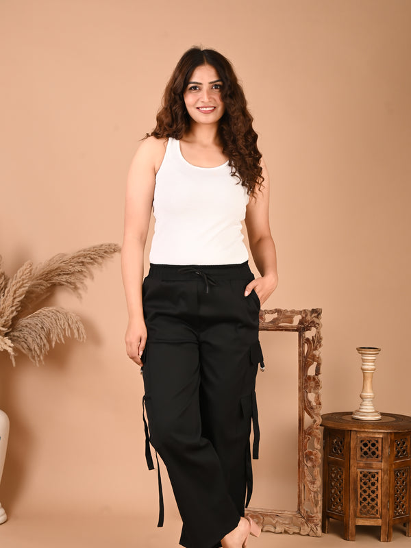 Selvo Women’s Black Cargo Pants