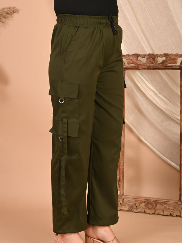 Selvo Women’s Green Cargo Pants